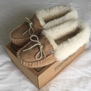 LL Bean Wicked Good Slippers 8